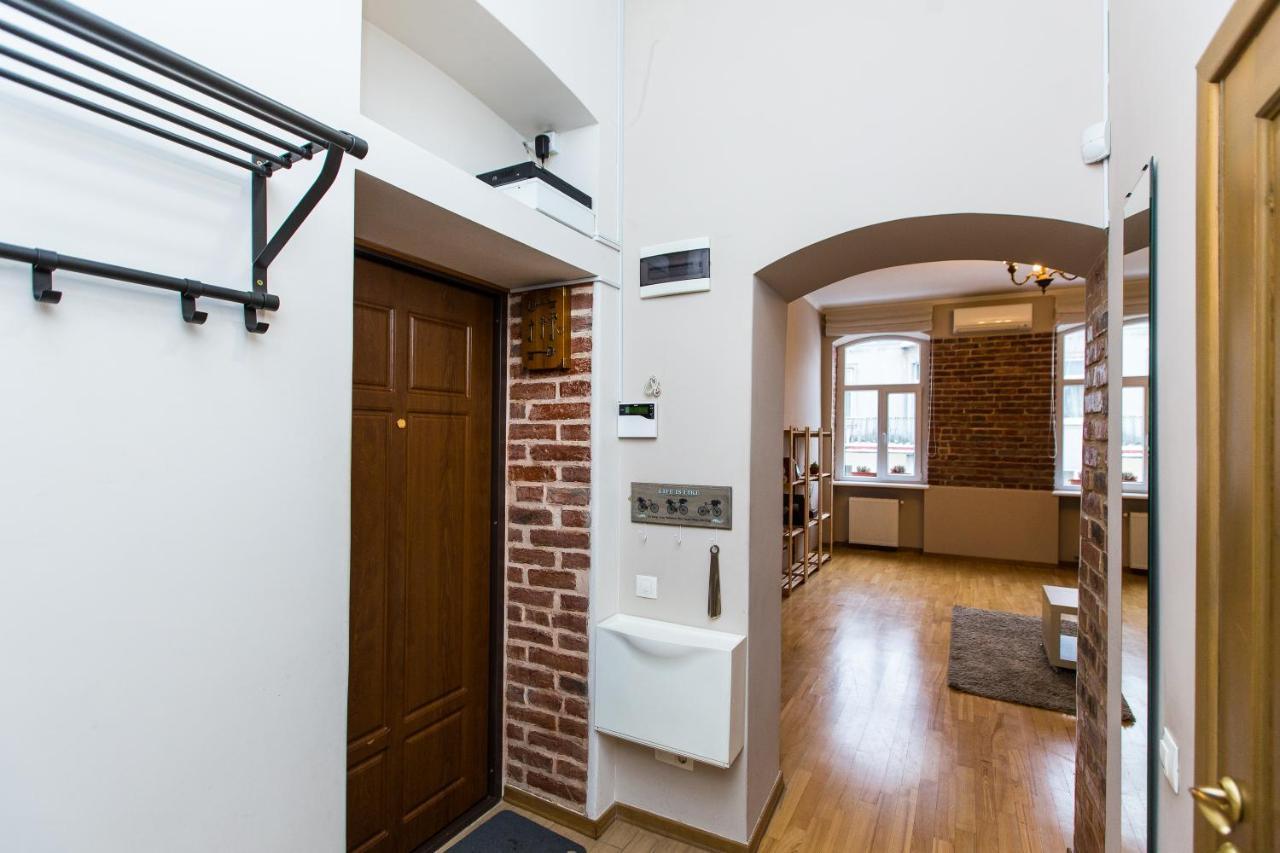 Light And Spacious Apartment On Gazova Str Lviv Kültér fotó